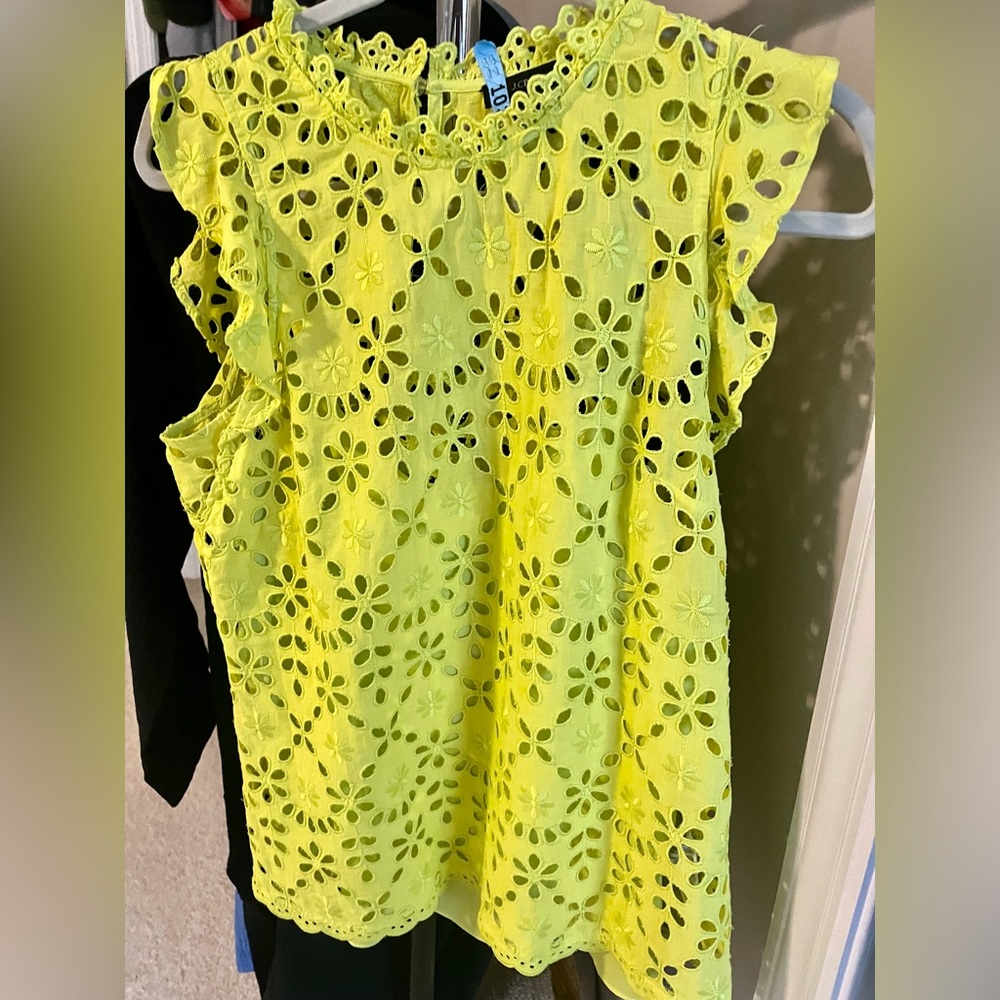J Crew lime yellow eyelet ruffle sleeve blouse size S